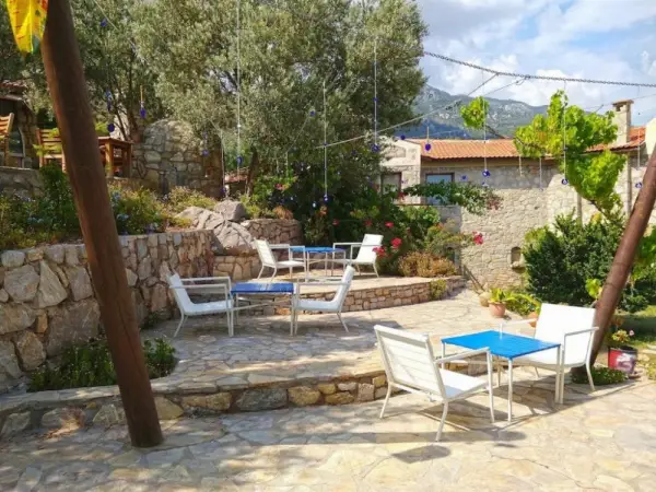Zephyros Hotel 8